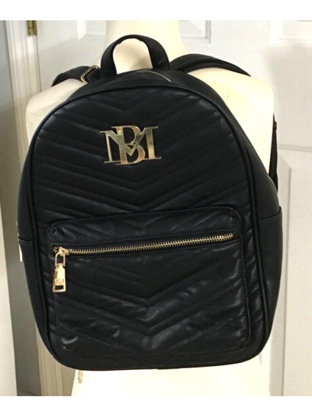 Badgley Mischka Quilted Black Backpack Purse - Picture 3 of 9
